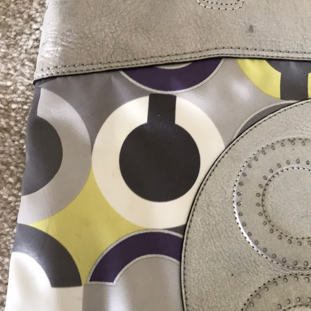 Coach Perry Lilac Julia Op Art Sateen Tote - Picture 6 of 11